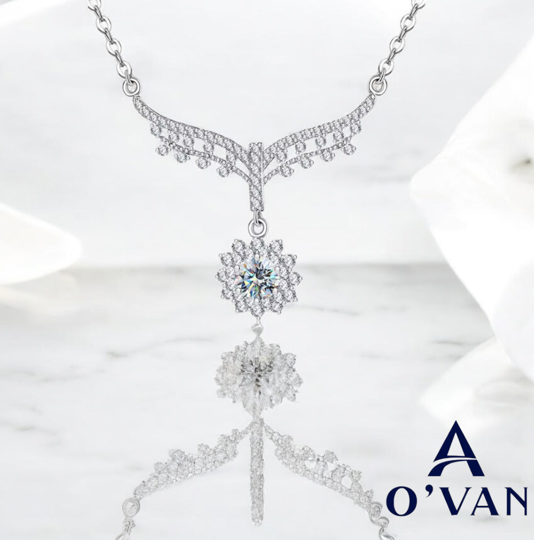 Ladies 0.5ct Silver Moonlit Blossom Necklace
