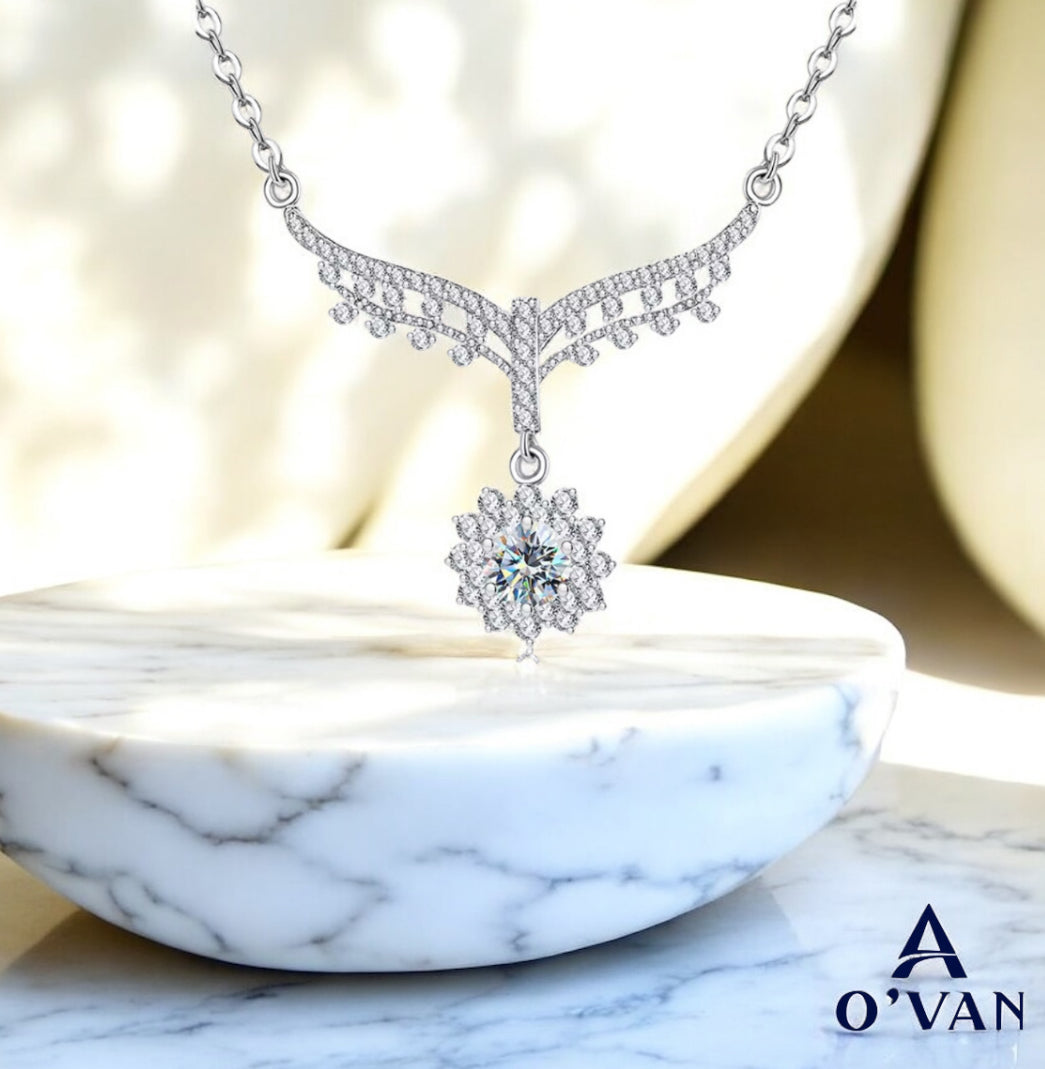 Ladies 0.5ct Silver Moonlit Blossom Necklace
