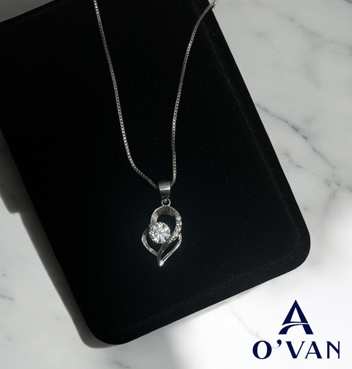 Ladies 0.8ct Silver Love Collection Necklace