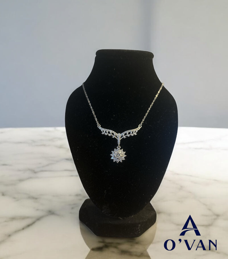 Ladies 0.5ct Silver Moonlit Blossom Necklace
