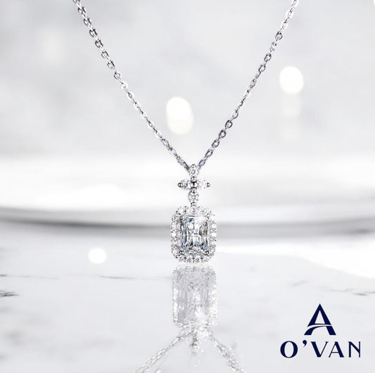 Ladies 1.0ct Emerald Cut Celestial Bloom Necklace